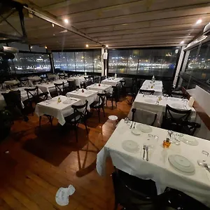 Fanus Karakoey Hotel